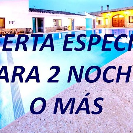 Artmonia Hotel Castalla Bagian luar foto