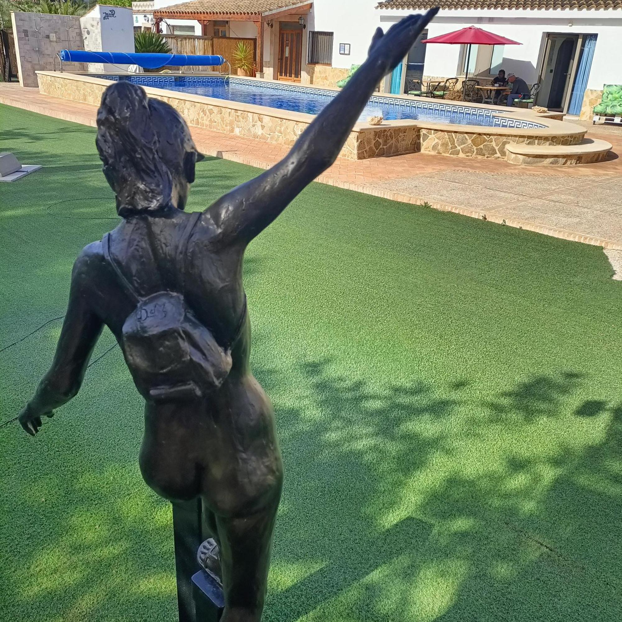 Artmonia Hotel Castalla Bagian luar foto