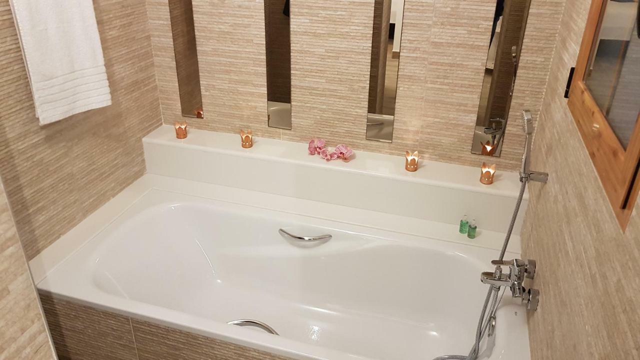 Artmonia Hotel Castalla Bagian luar foto