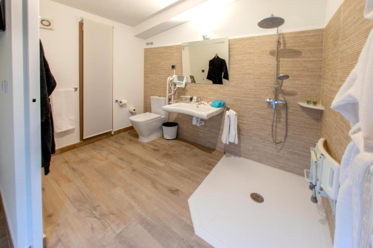 Artmonia Hotel Castalla Bagian luar foto