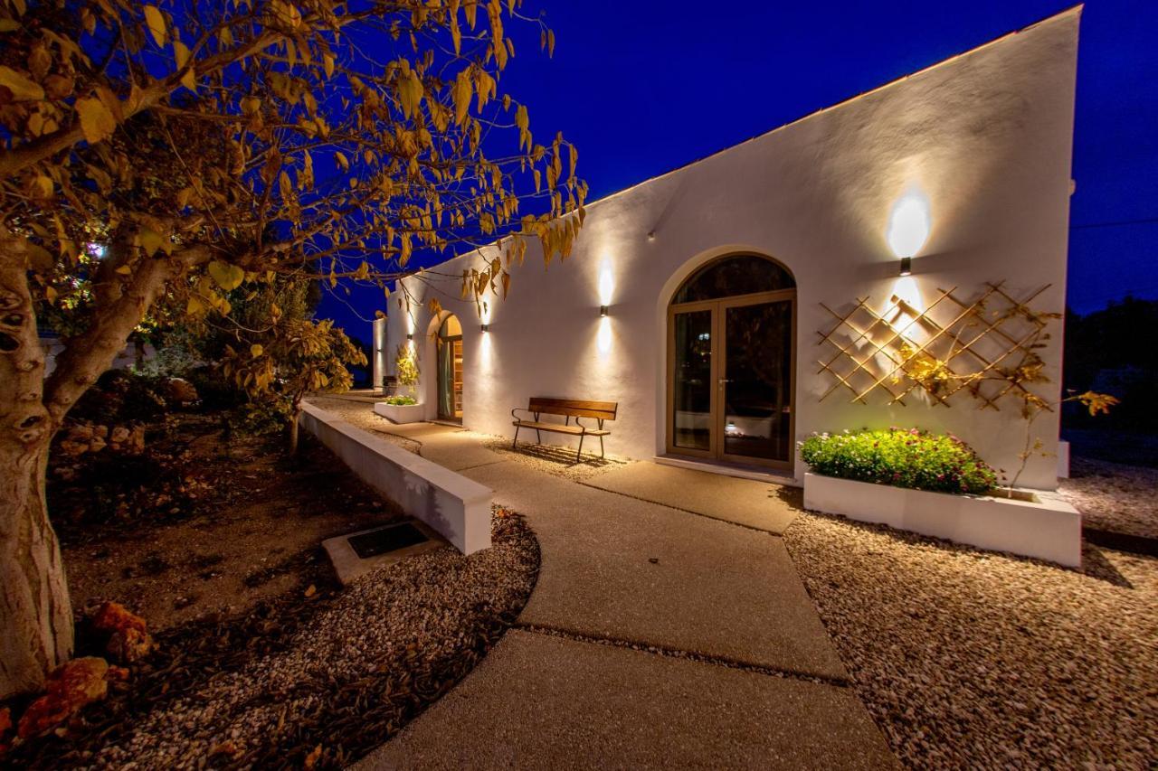 Artmonia Hotel Castalla Bagian luar foto